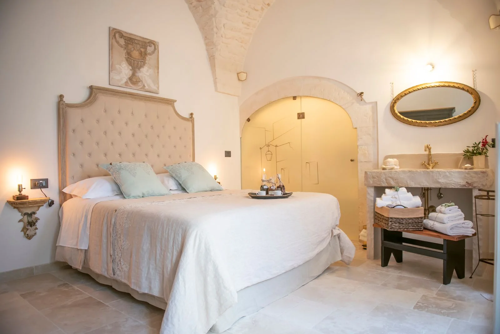 The double bedroom beneath the stone vault